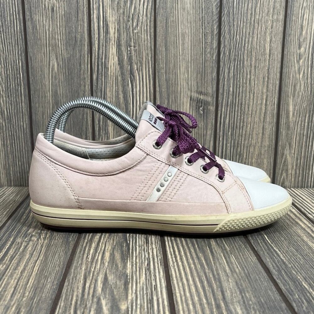 Ecco Women‎ Golf Shoes Hybrid Spikeless Sneakers 39 EU 8 US Purple